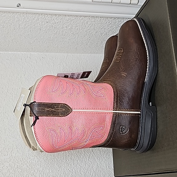 Ariat Anthem Shortie Myra Boots - Picture 2 of 13